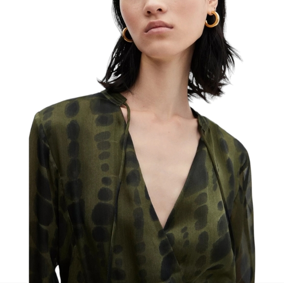 MNG Khaki Green Tie Dye Long Sleeve Tiered Satin Dress Size 6 - Picture 3 of 13